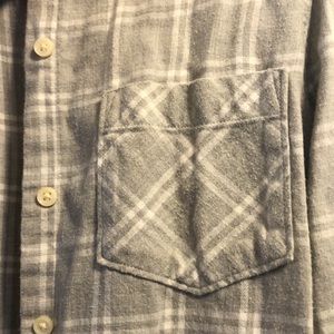 Old Navy Women’s Grey Plaid Flannel Shirt
